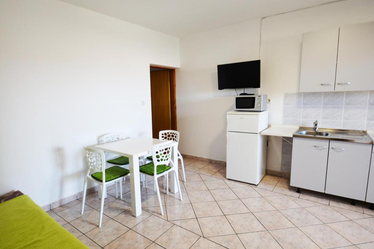 Apartments Barbati Kustići Zewnętrze zdjęcie