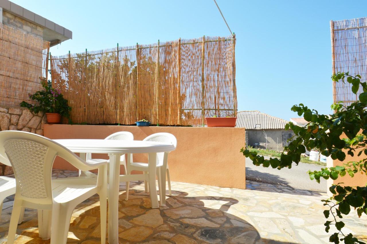 Apartments Barbati Kustići Zewnętrze zdjęcie