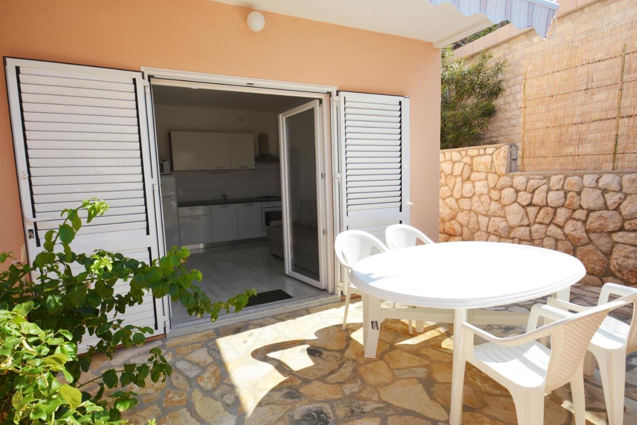 Apartments Barbati Kustići Zewnętrze zdjęcie
