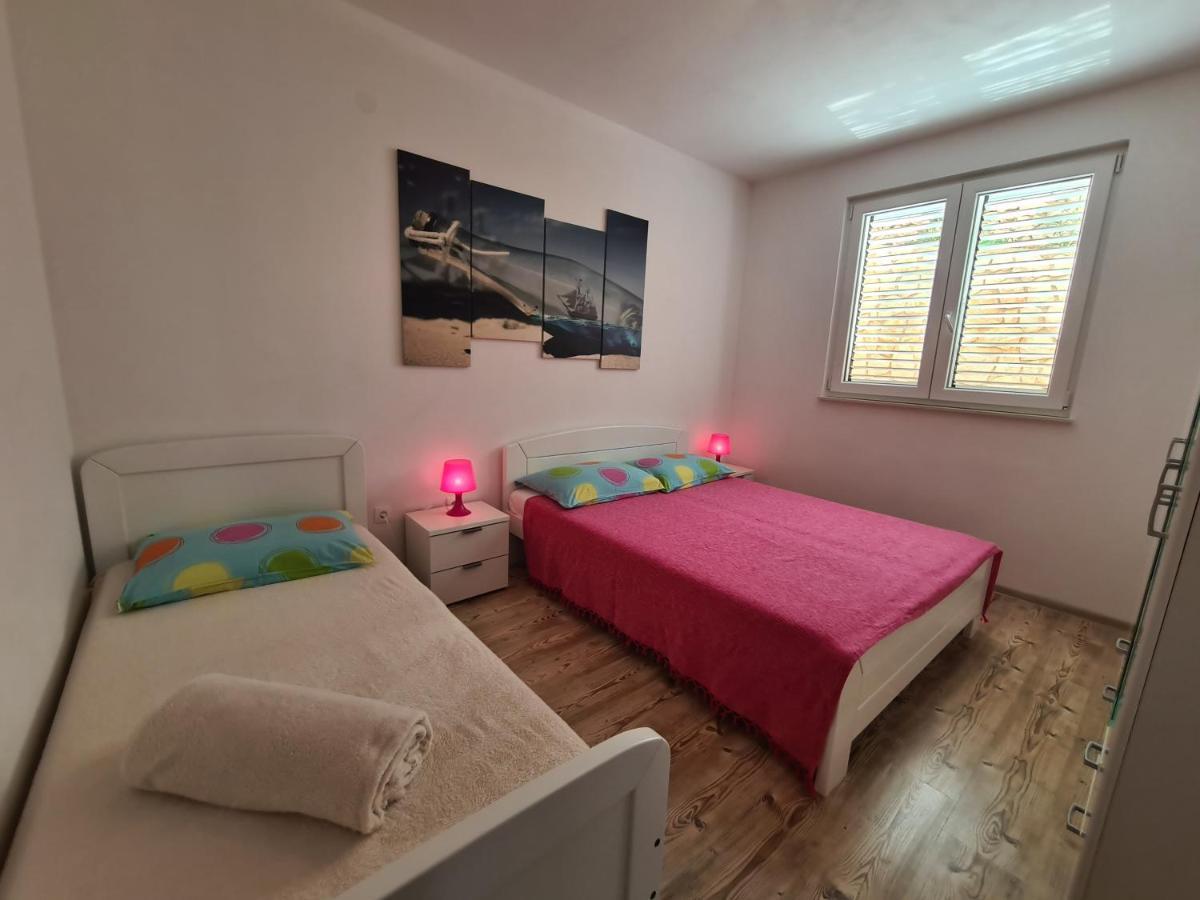 Apartments Barbati Kustići Zewnętrze zdjęcie