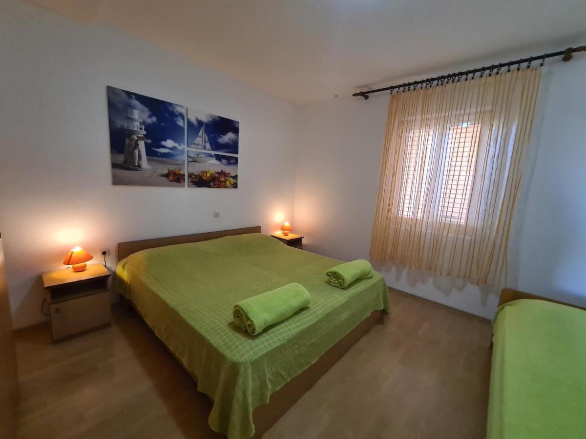 Apartments Barbati Kustići Zewnętrze zdjęcie