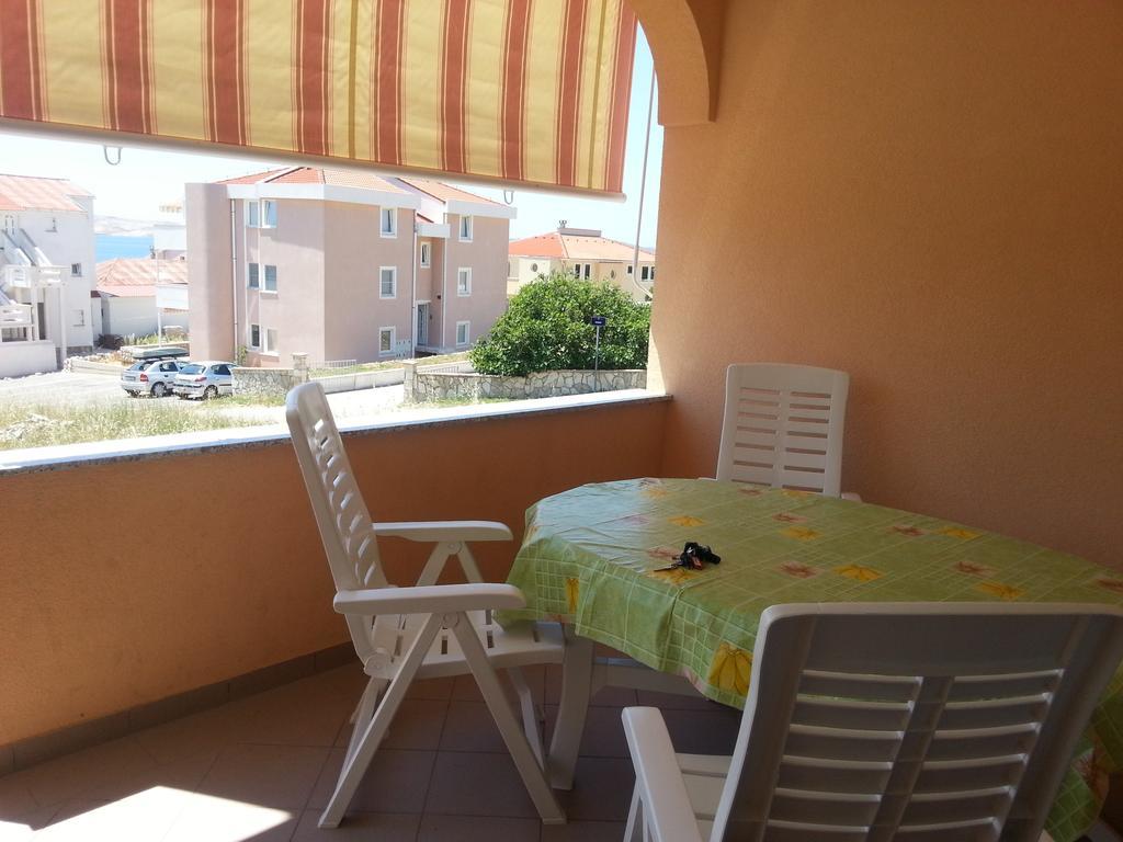 Apartments Barbati Kustići Pokój zdjęcie