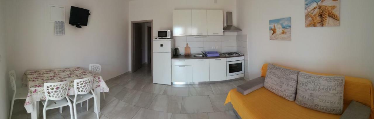 Apartments Barbati Kustići Zewnętrze zdjęcie