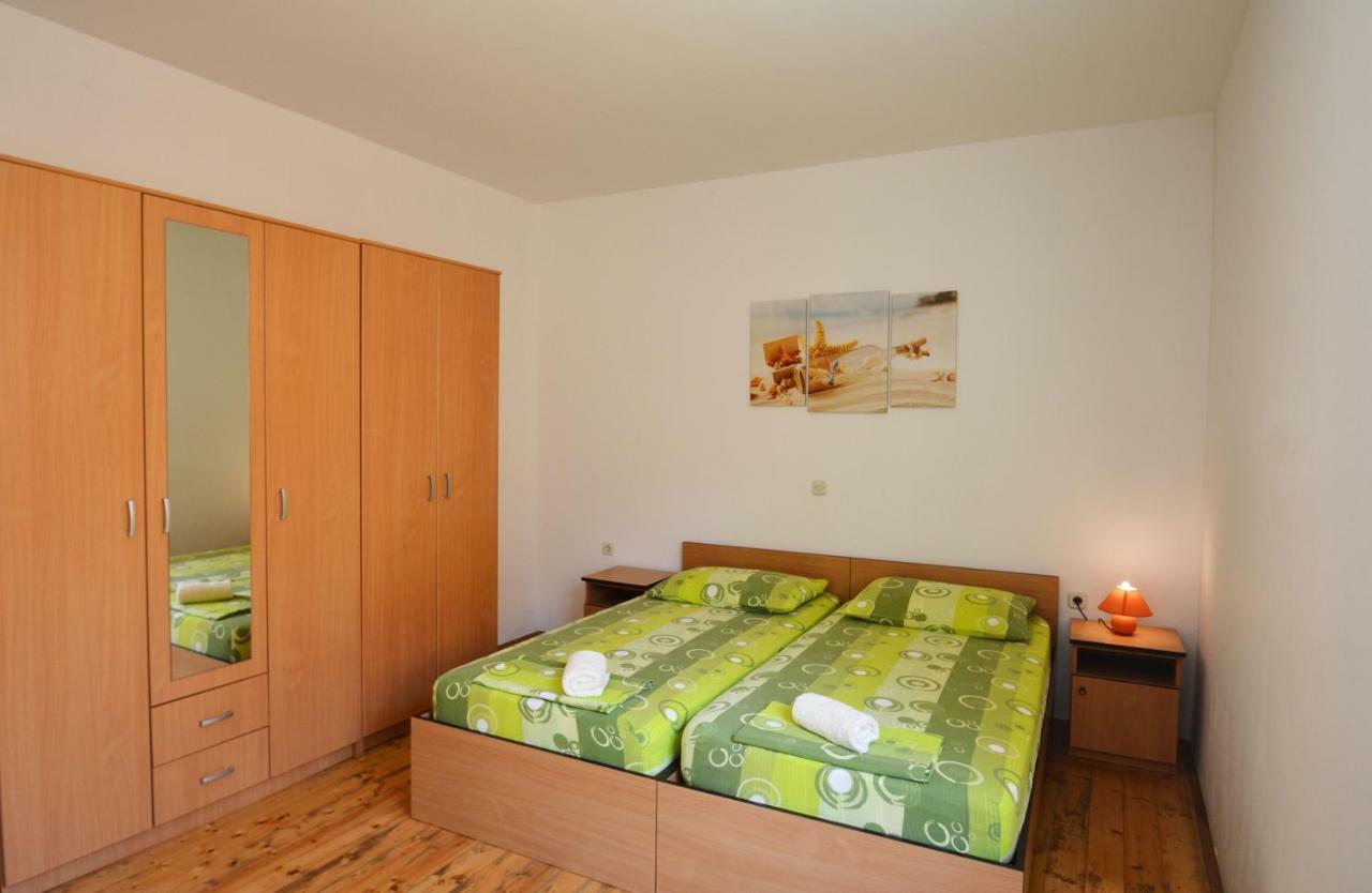 Apartments Barbati Kustići Zewnętrze zdjęcie